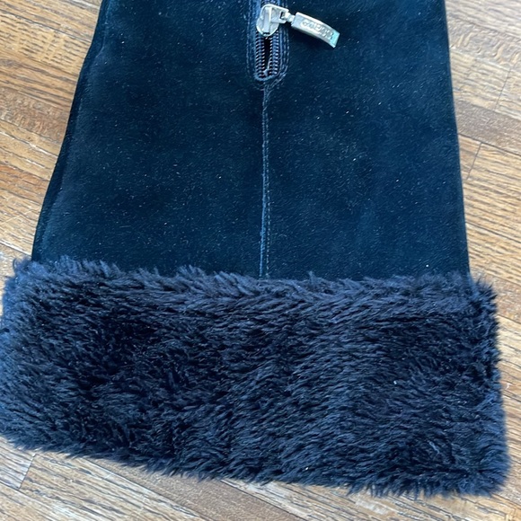 GUESS HIGH BLACK SUEDE LINED BOOTS 8 - Picture 9 of 10